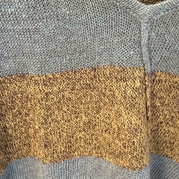 Margaret O’Leary linen summer sweater - Picture 3 of 5